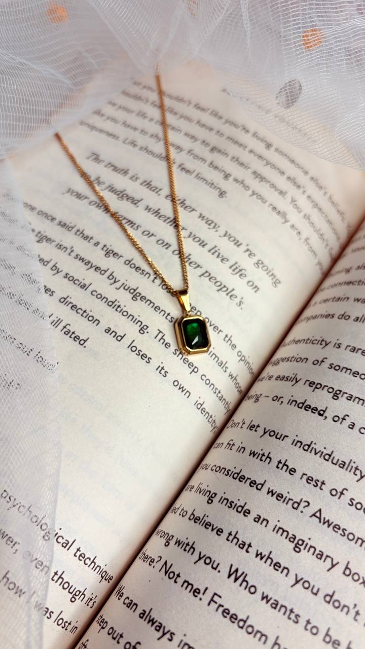 Emerald chain