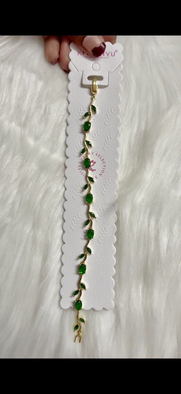 Green tulip bracelet