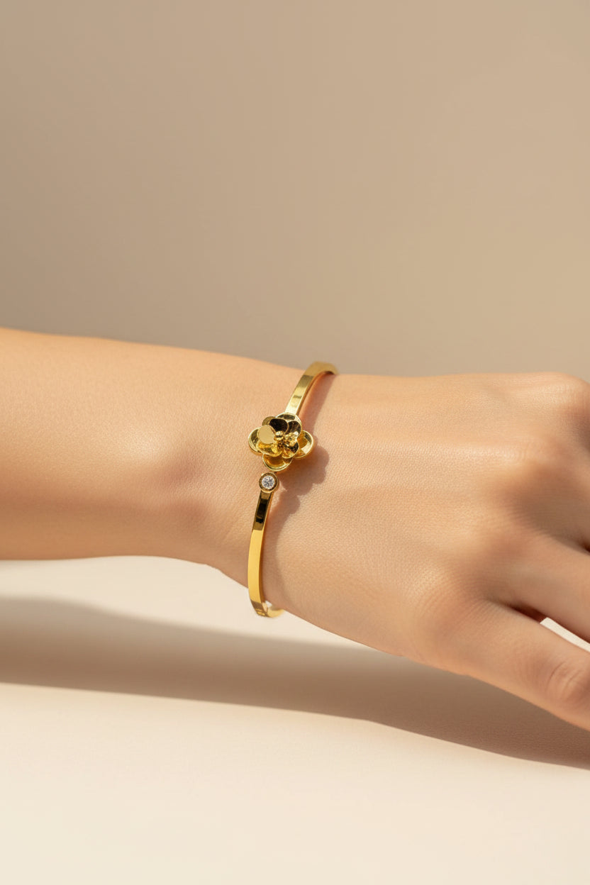Big Flower Stone Kada Bracelet