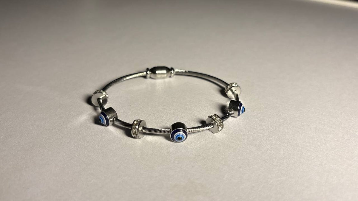 Silver Evil Eye Unisex Magnetic Kada Bracelet
