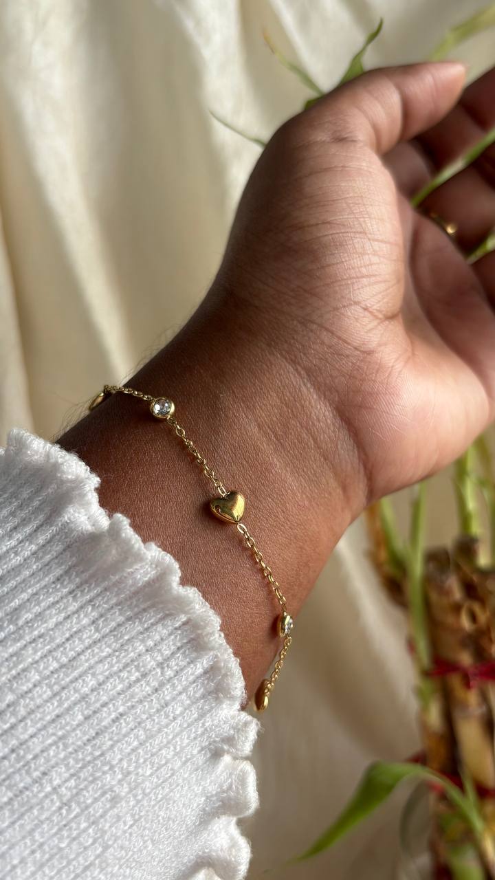 Heart & Stone Chain Bracelet