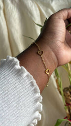 Gold Heart Chain Bracelet