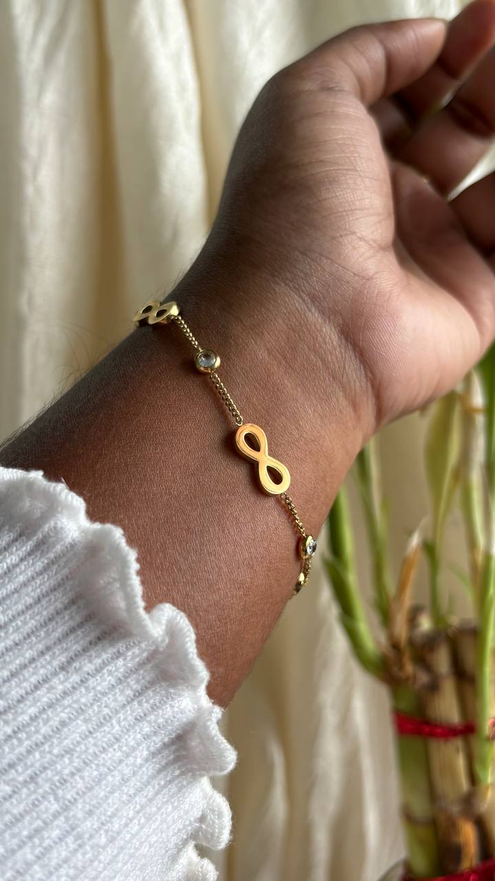 Infinity & Stone Chain Bracelet