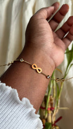 Infinity & Stone Chain Bracelet