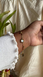 White Clover Charms Chain Bracelet