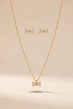 White Crystal Bow Chain With Studs