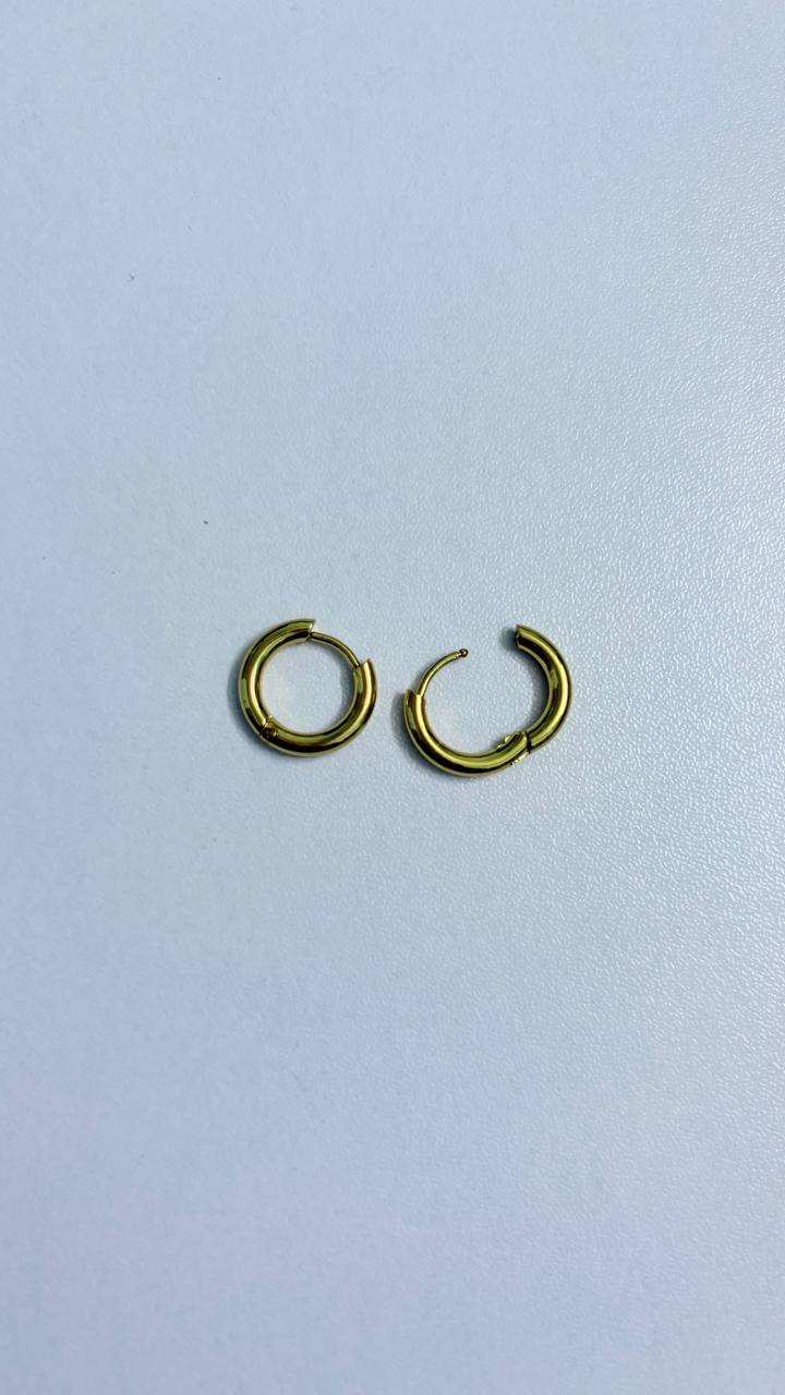 Unisex Gold Plain Hoops