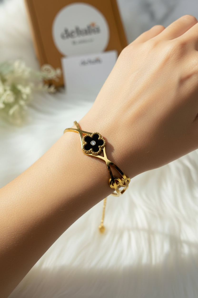 Black flower kada bracelet