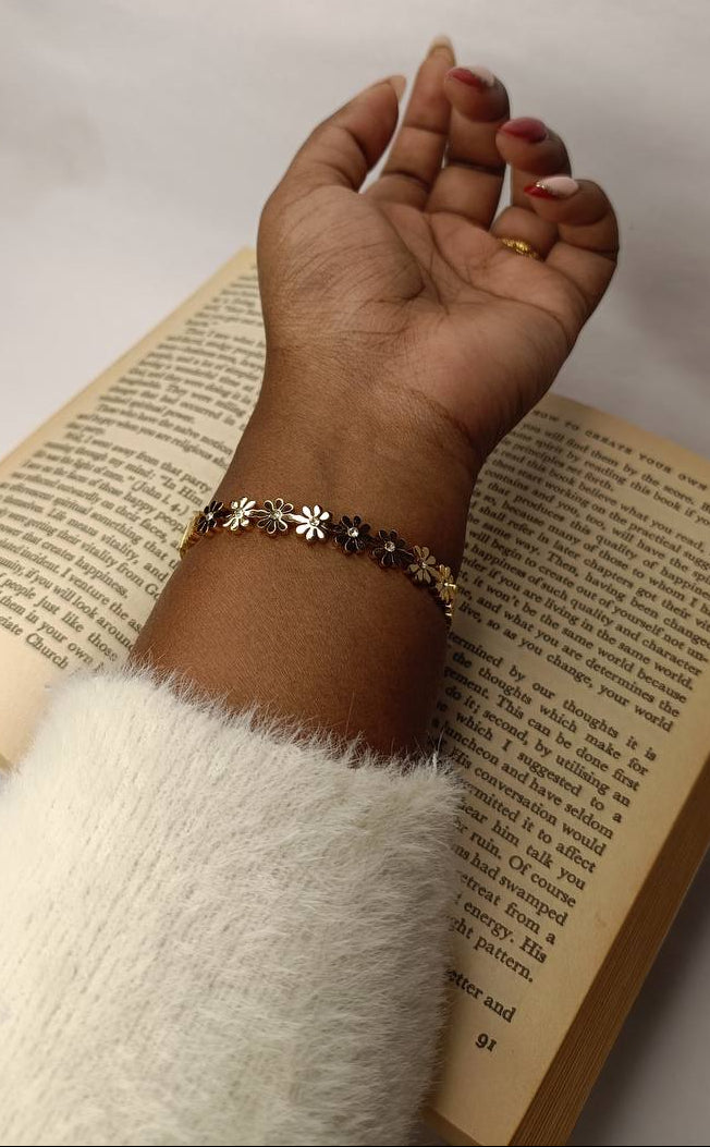 Flowers kada bracelet standard size