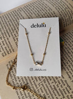 Crystal bow chain