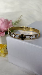 Clover kada bracelet